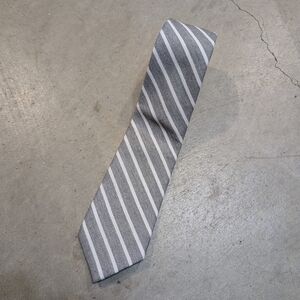 Spier & Mackay Gray and White Striped Men's Tie Cotton Handmade